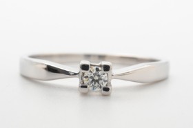 Solitaire ring with brilliant-cut approx. 0.10 ct., 14 ct. white gold, size 56