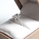Diamond ring (lab produced) of 18 kt. white gold, ring size 52