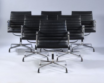 Charles Eames. Et sæt på seks armstole, model EA-107, Full Leather. (6)
