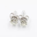 Pair of natural brilliant earrings in 14 kt gold, 1.00 ct. (2)