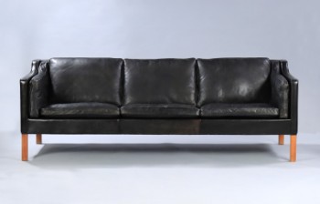 Børge Mogensen. Tre-pers. sofa i sort læder, model 2213