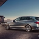 14 dages leje af Mercedes C-Klasse Stationcar fra Hessel HiRE – til fordel for Ungdommens Røde Kors