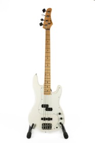 Electric bass. Hohner