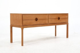 Kai Kristiansen. Oak double chest of drawers, mode 394