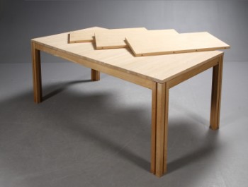 Skovby. Spisebord / langbord, massivt sæbebehandlet egetræ, model SM2