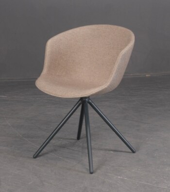 PS100087 - 365° North for Wendelbo. En stol model Mono V1