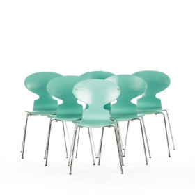 K-3013 - 001 - Arne Jacobsen. Six 'Ant' chairs, model 3101(6)