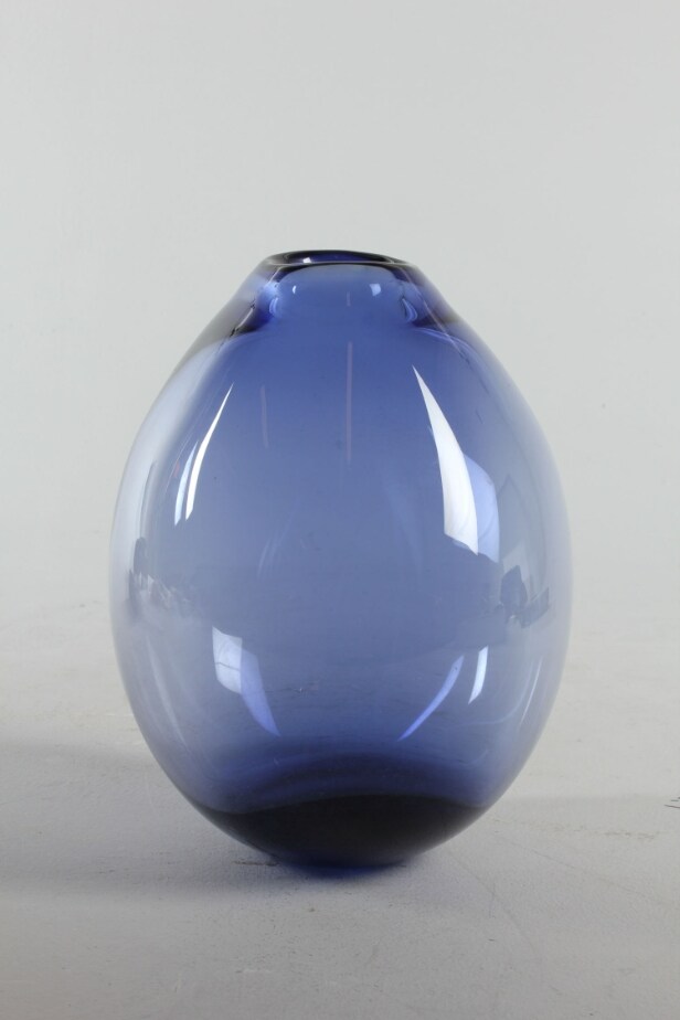Per Lütken for Holmegaard. Glasvaser, 'Dråben' 