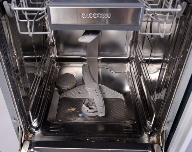 Boffi Køkken med Corian plade og Gaggenau hvidevarer