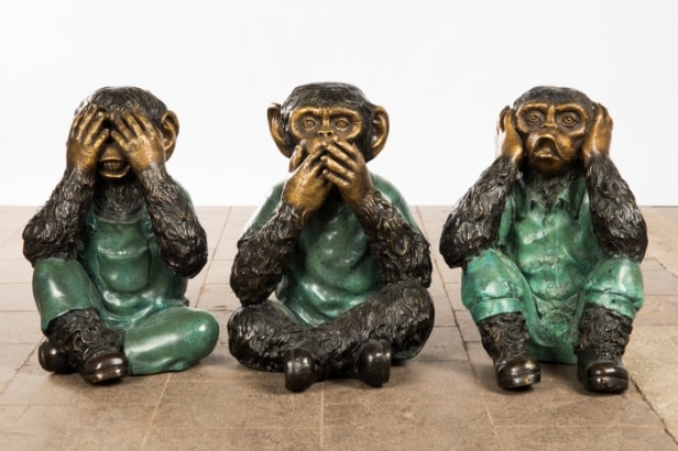 Skulpturer/figurer, de 3 vise aber, 'Ikke høre, ikke se, ikke tale'-aberne, bronze (3)