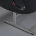 Arne Jacobsen. Svanesofa model 3321 i sort læder