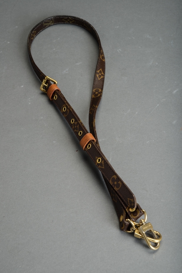 Louis Vuitton. Nøglepung og keyhanger (2)