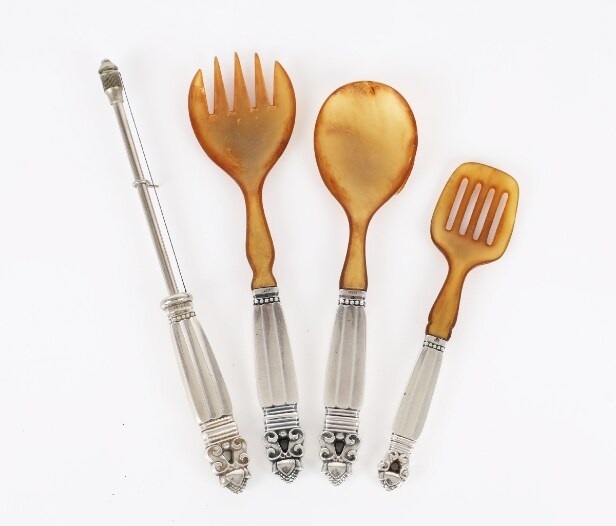 4 pieces Georg Jensen 'Royal Pattern' (4)
