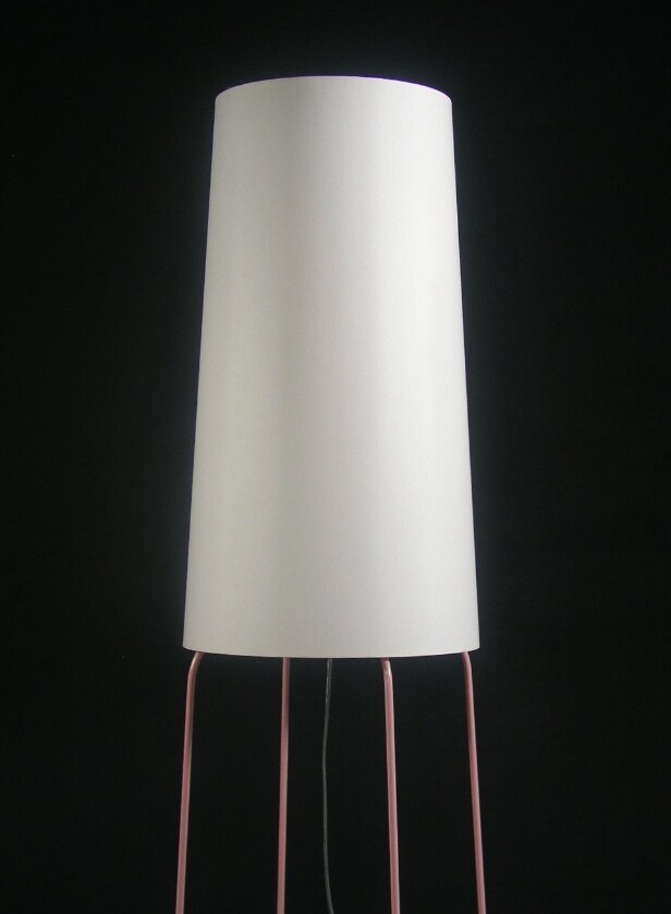 Frau Maier.com, Stehlampe 'SLIM SOPHIE'