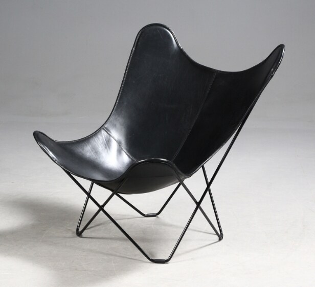 Antonio Bonet, Juan Kurchan & Jorge Ferrari Hardoy. Mariposa Butterfly Chair / Flagermusstol