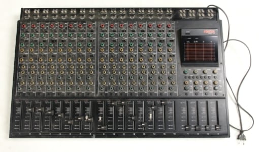 Fostex 16 Channel Recording Mixer, model 450 | Lauritz.com