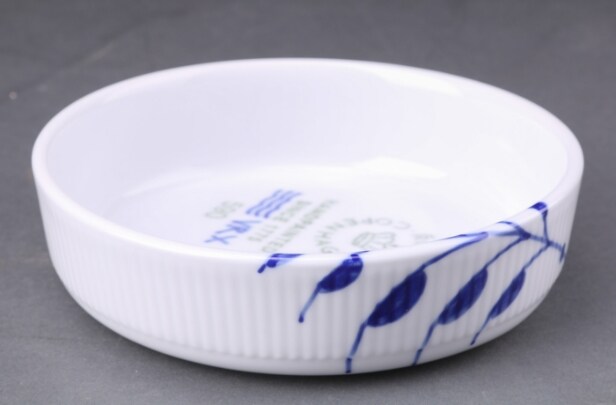 Royal Copenhagen. Ildfast Mega mussel fad nr. 590