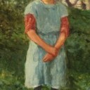 Wilhelm Otto Peters, norsk maler. Ung pige på en græsskråning med hus og børn, der leger skjul, i baggrunden. Olie på lærred.