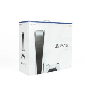 658/24 Playstation 5 825 GB. Disc Edition