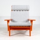 Hans J. Wegner. High-backed armchair, model GE-375, newly lacquered