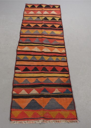 Persisk kelim tæppe, uld på bomuld. 79 x 310 cm.