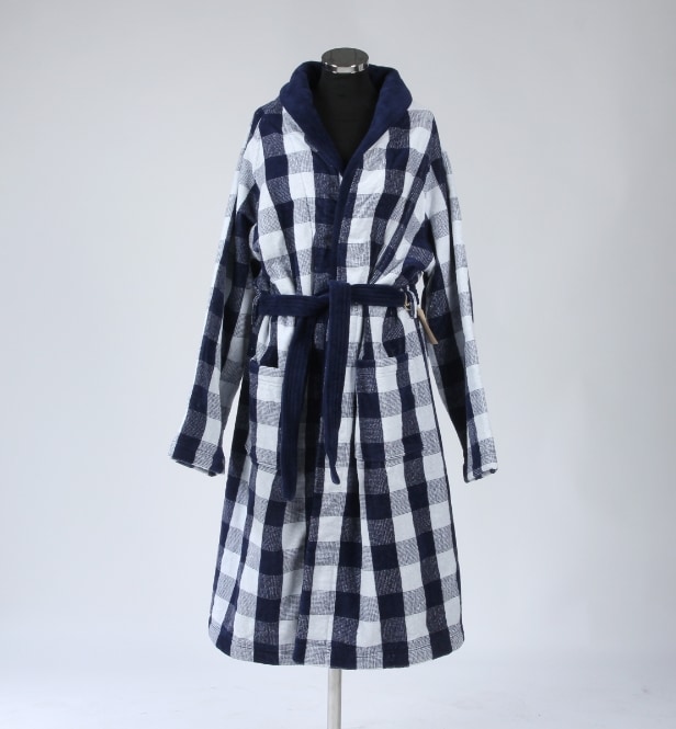 126. Hästens bathrobe, size XL
