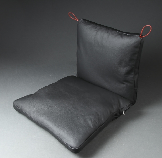Cushion set for Ole Wansher chair model, PJ 149 (2)
