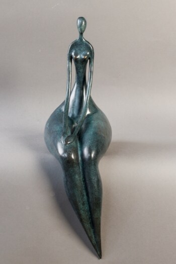 Skulptur af patineret bronze