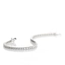 Tennis bracelet with diamonds of 18 kt. white gold, approx. 5.00 ct..
