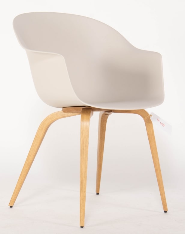 655. GamFratesi for Gubi. Six armchairs model Bat Dining Chair (6)