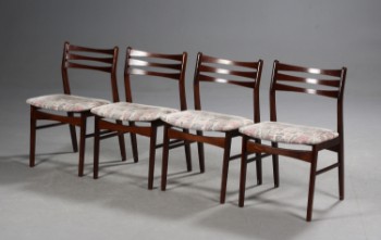 Dansk møbelproducent. Fire spisestole, bøgtræ / egetræ (4)