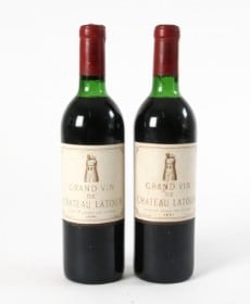 2 flasker Chateau Latour, Pauillac Premier Grand Cru 1971 (2)