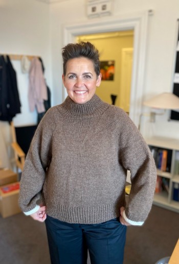 Sweater strikket af Pia Ohlsen Dyhr