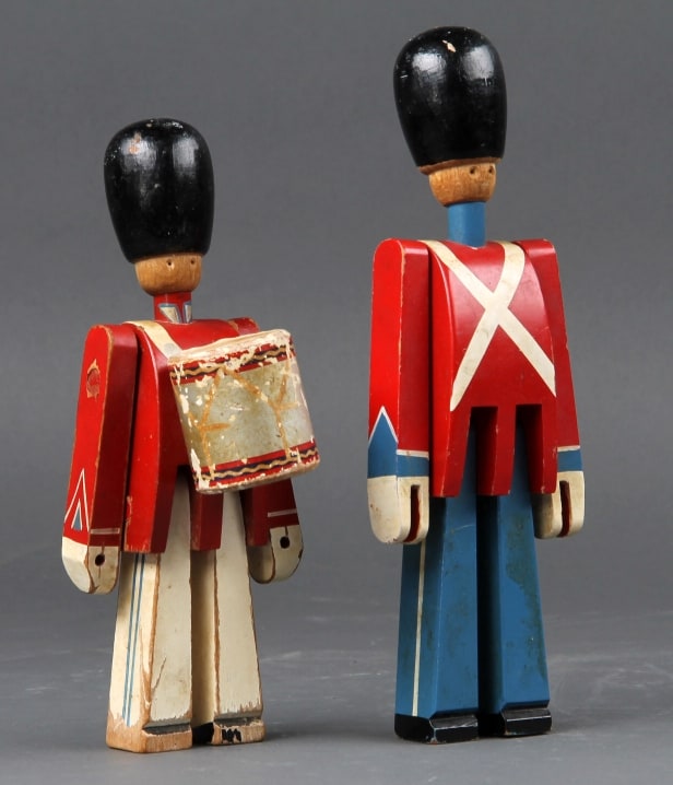 Kay Bojesen. Soldat og garder (2) 