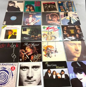 Samling LP'er og singler. David Bowie, Prince, Rod Stewart, Elton John Phil Collins og meget mere