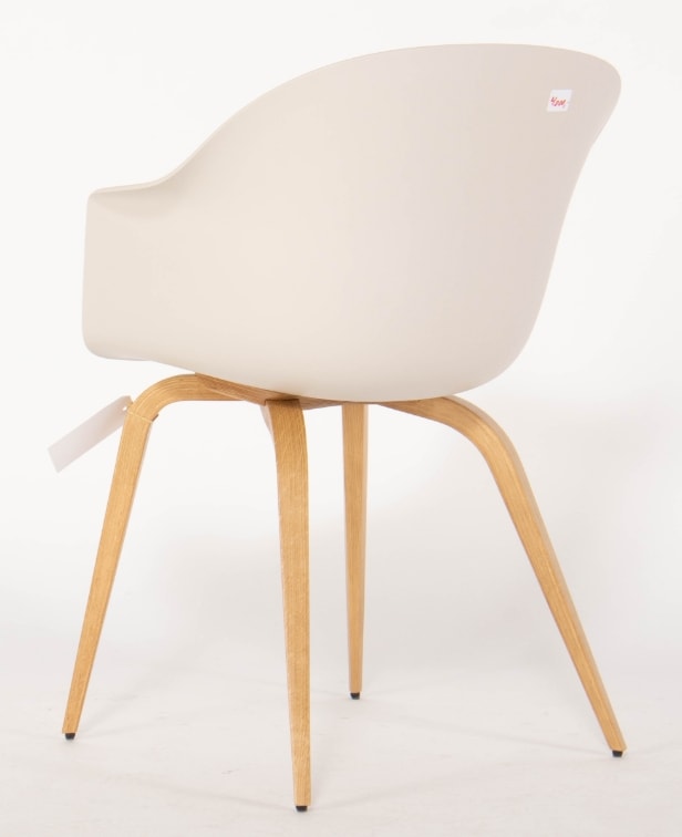 655. GamFratesi for Gubi. Six armchairs model Bat Dining Chair (6)
