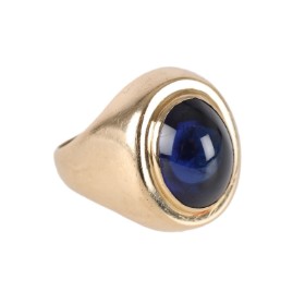 Just Andersen: Sapphire ring of 14 kt. gold. The 1960s.