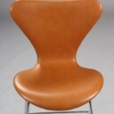 Arne Jacobsen. 7'er barstol, model 3187, nybetrukket