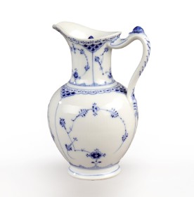 Royal Copenhagen, 'Musselmalet, halvblonde', chokoladekande af porcelæn