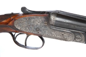 Aramberri, Eibar. S/s shotgun cal. 16/70 with side plates