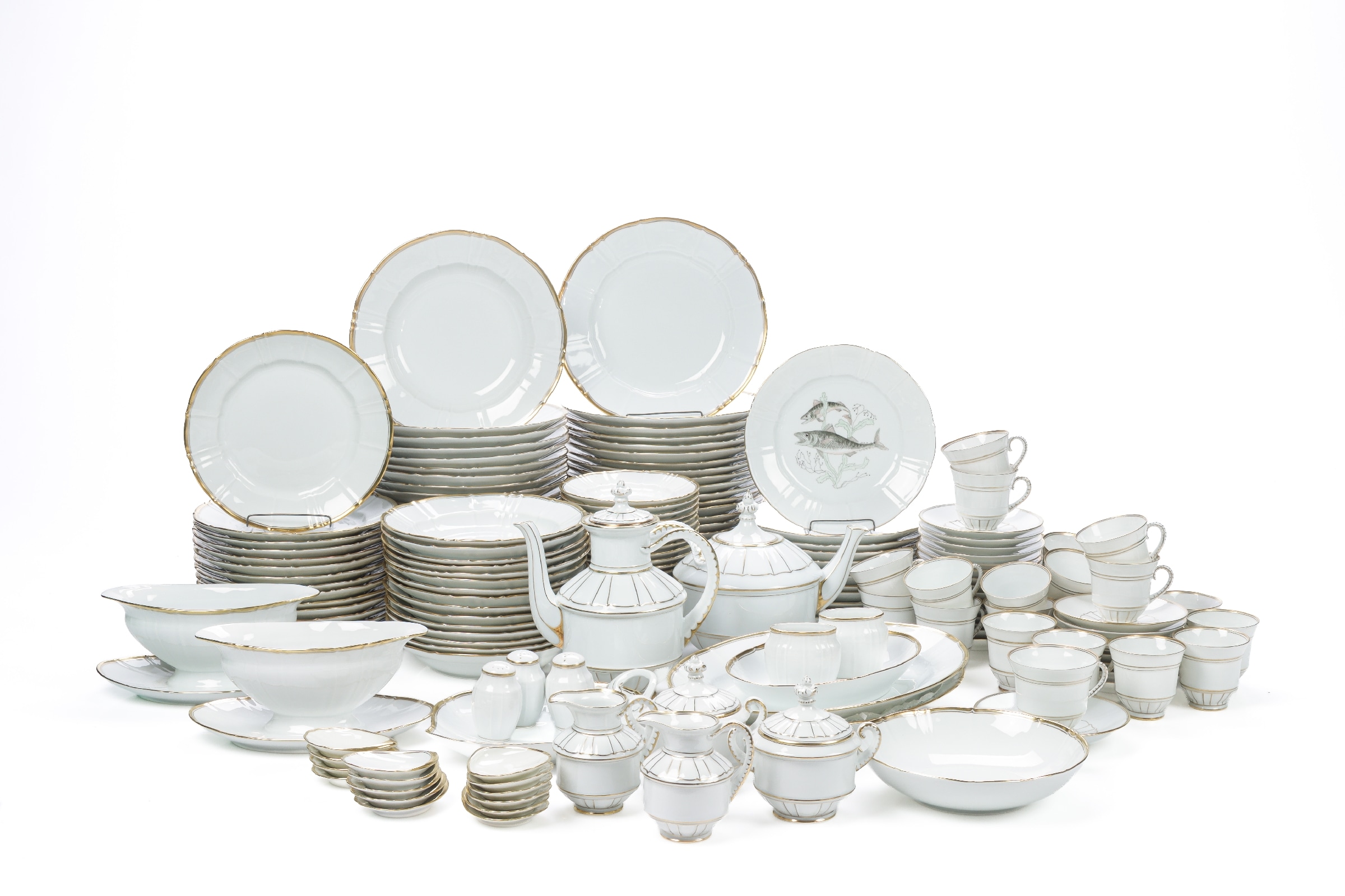 Bing & Grondahl etc. 'Offenbach' porcelain service pieces (185)