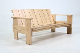 Gerrit Rietveld. Lounge sofa model Crate, pine wood