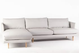 PS152996 Wendelbo. Sofa med chaiselounge model 056 , lys grå