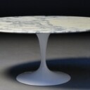Eero Saarinen. Ovalt vintage sofabord i marmor, model 'Tulip'. L. 137 cm Denne vare er sat til omsalg under nyt varenummer 4597937