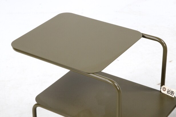 165 Ferm Living. Planter and side table (2)