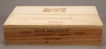 Kasse med 6 flasker 1998 Concha y Toro Don Melchor Cabernet Sauvignon Puente Alto, Chile (OWC)