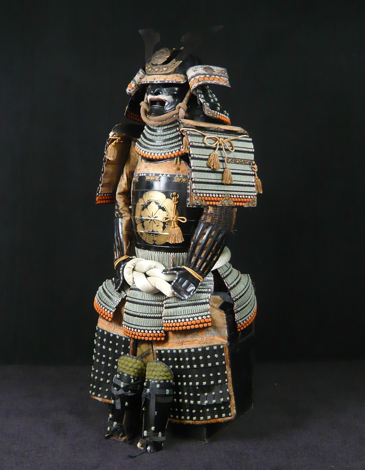 Samurai armour: Gendai Kuro Gusoku Daimyo Oda Nobunaga O-Yoroi, Japan ...