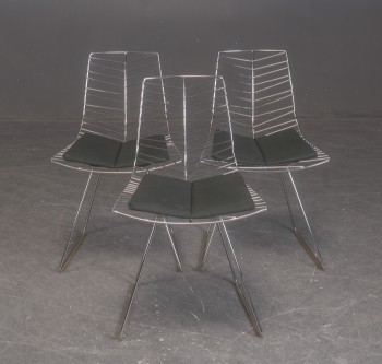 Lievore Altherr Molina. Tre stole, model Leaf Chair (3)
