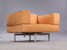 Piero Lissoni for Cassina. Lænestol i alcantara, model Reef