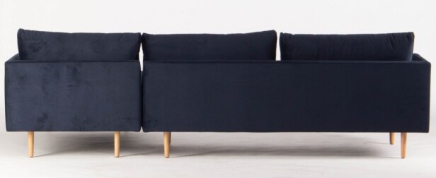 PS152983 YFP by Wendelbo. Sofa with chaise lounge model 056, right-facing